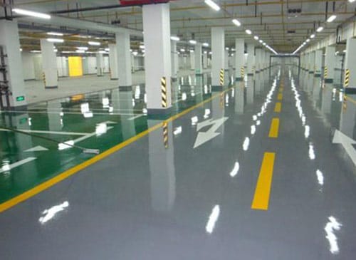 國(guó)瑞大廈地下車(chē)庫(kù)